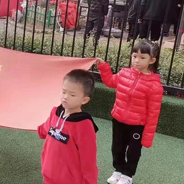 张乃玲