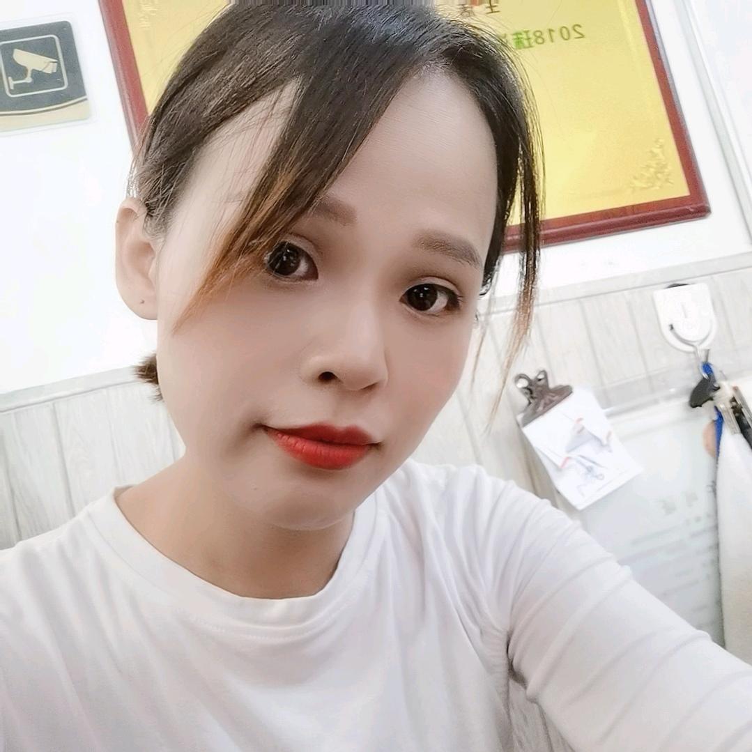 黄美如