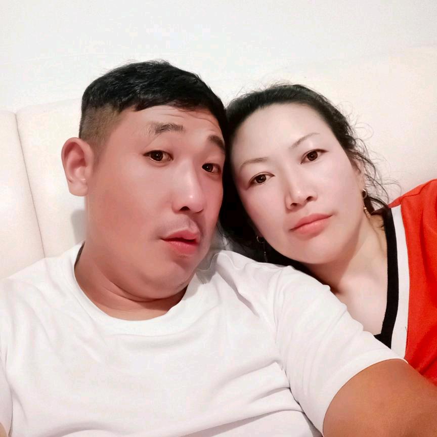高铁站二哥