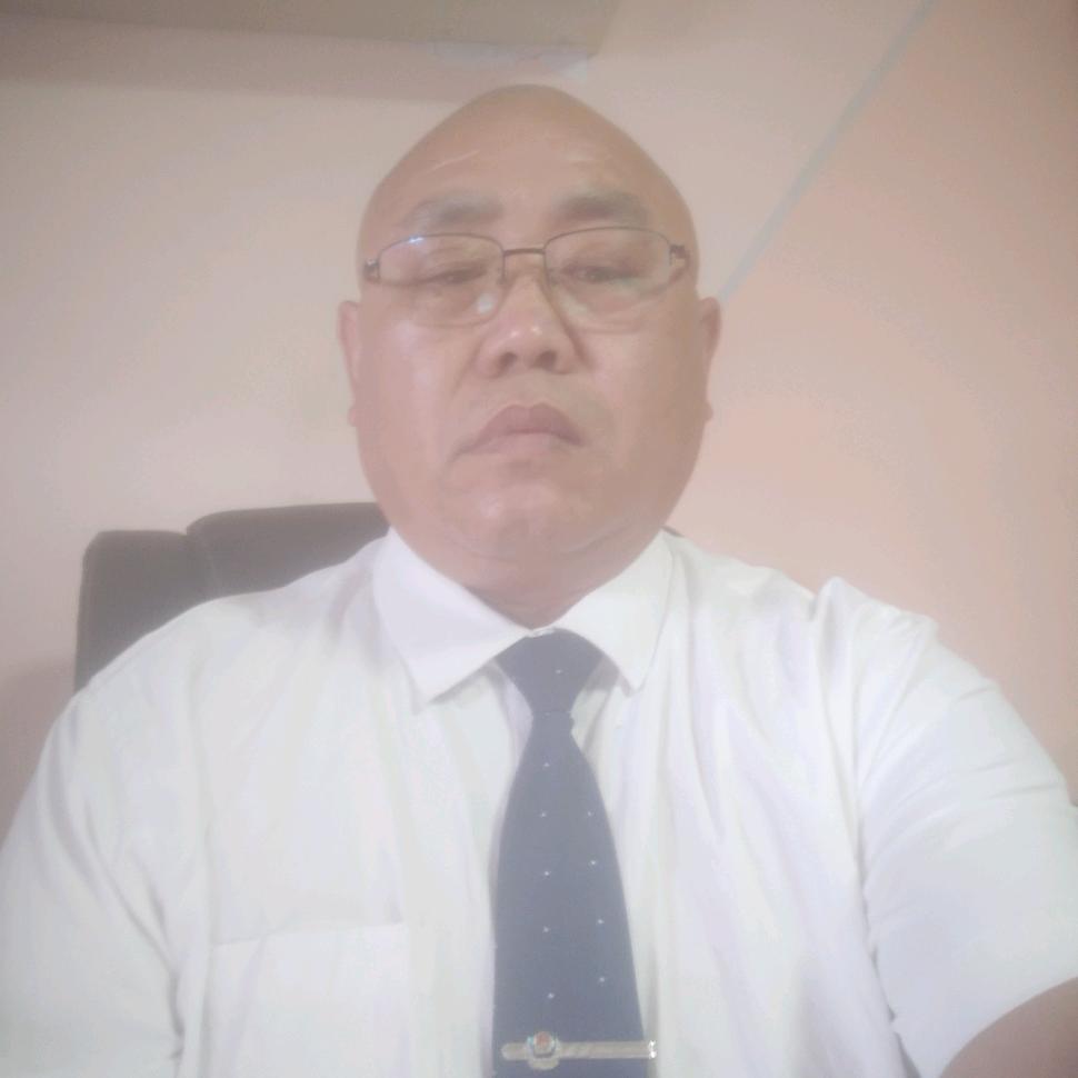 如胡添翼，肥哥