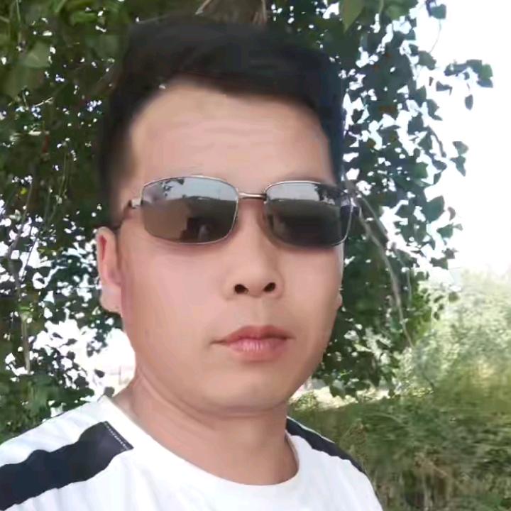 磊哥