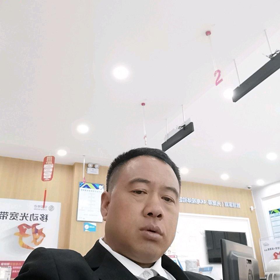 卖水果的老陆