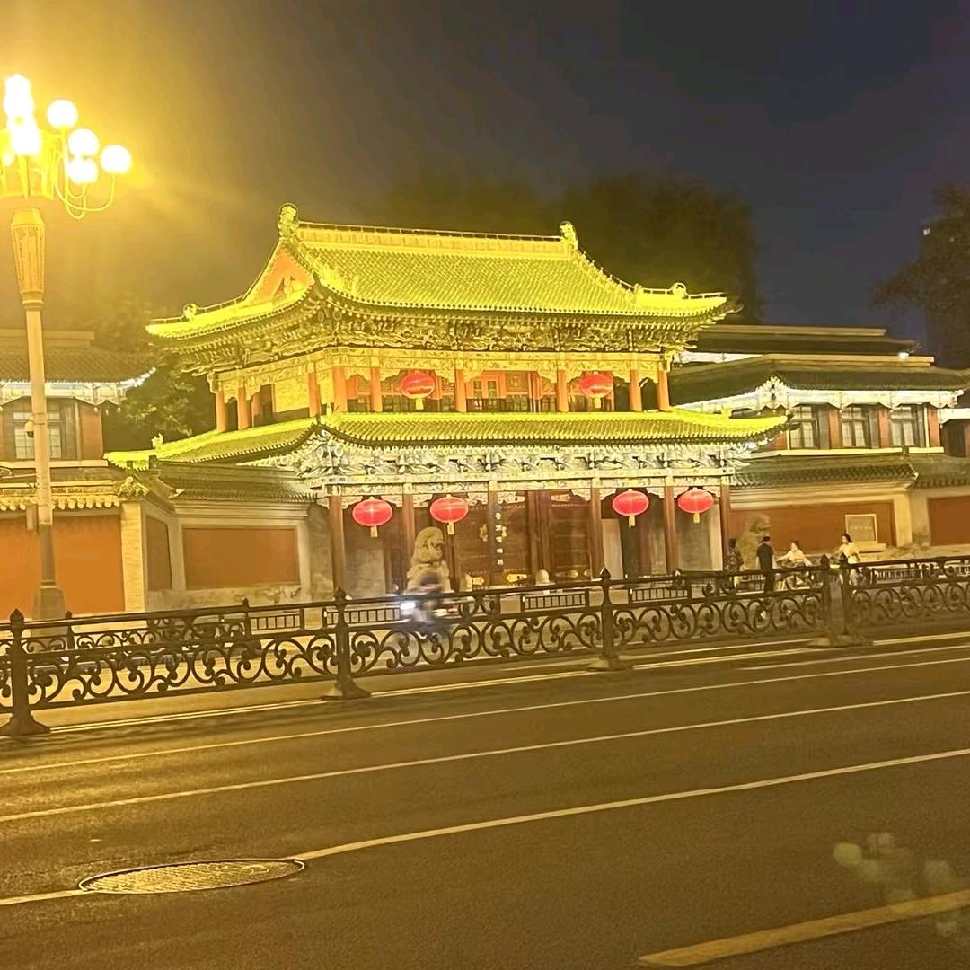 铁艺石器