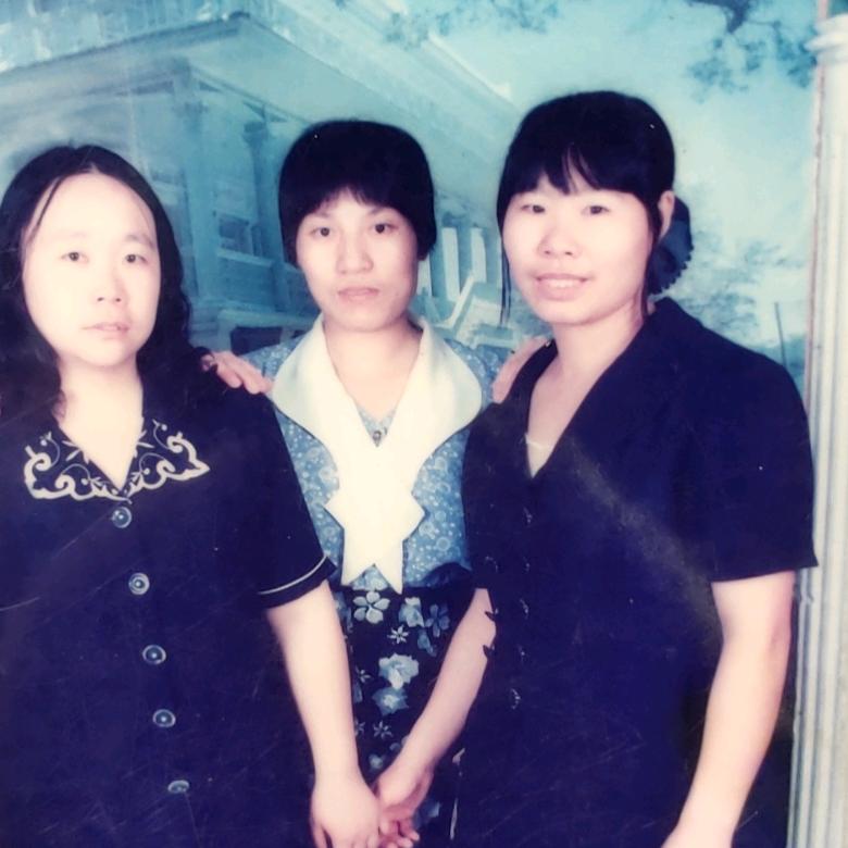 丽丽