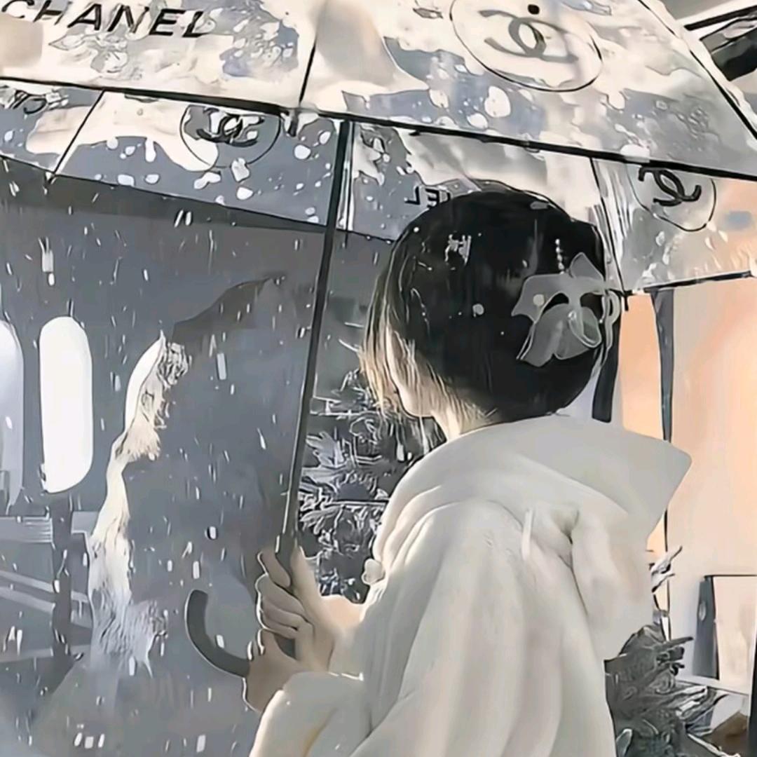 ⋆☽︎︎·̩͙