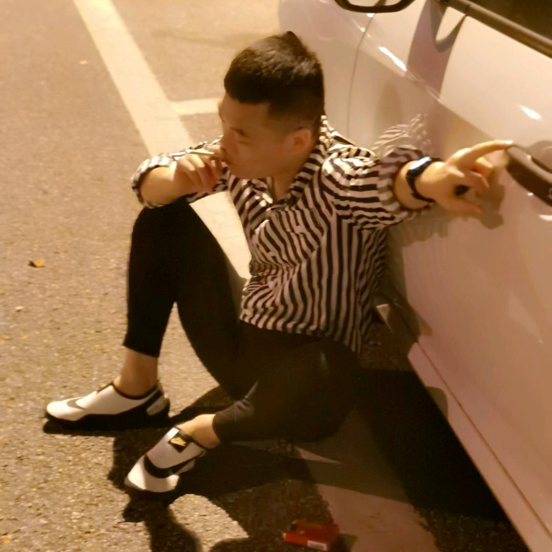 @歌歌歌的朋友圈👀