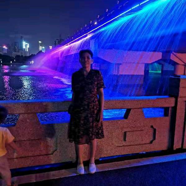 夕阳🌻更美💃