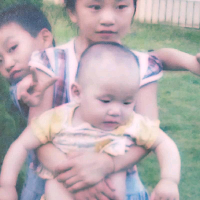 容伟玲