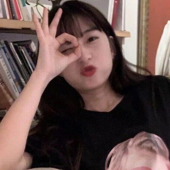 蟹黄小笼包