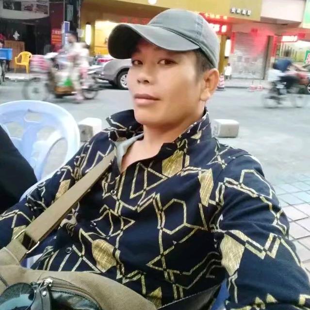 光尼皮仕