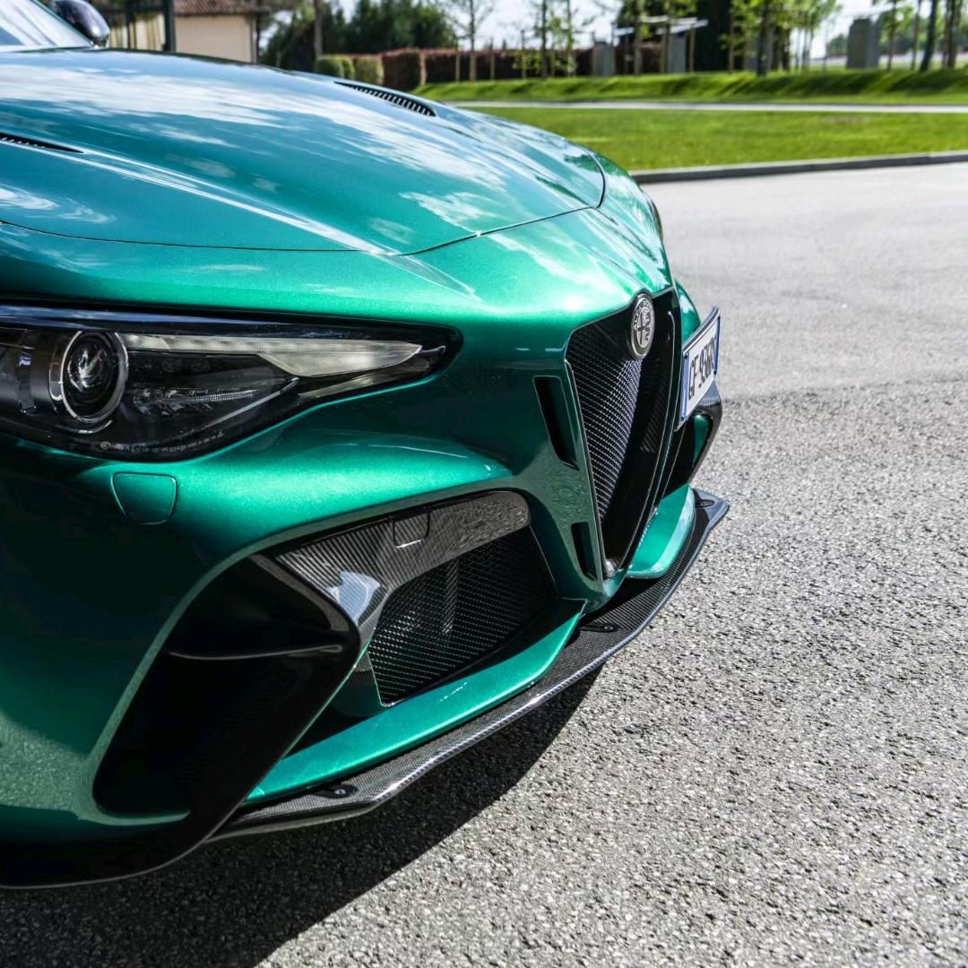 景奥阿尔法罗密欧专修啊富