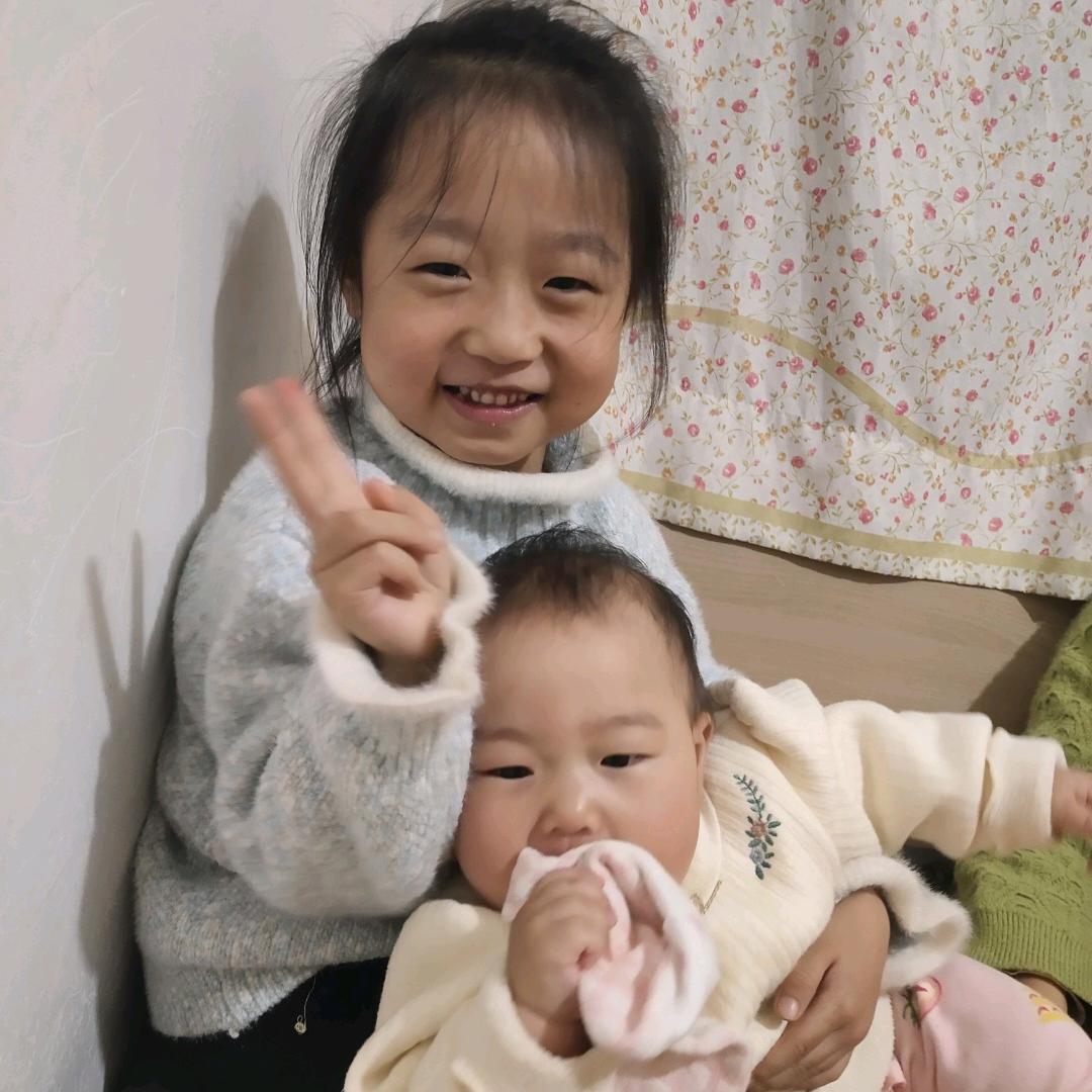 多多和嘻嘻的爸爸