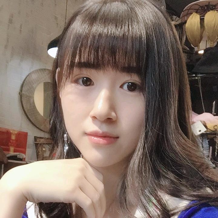 丫头小霞