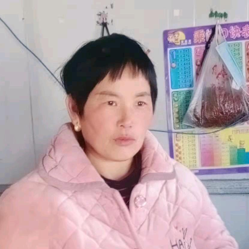侯女士