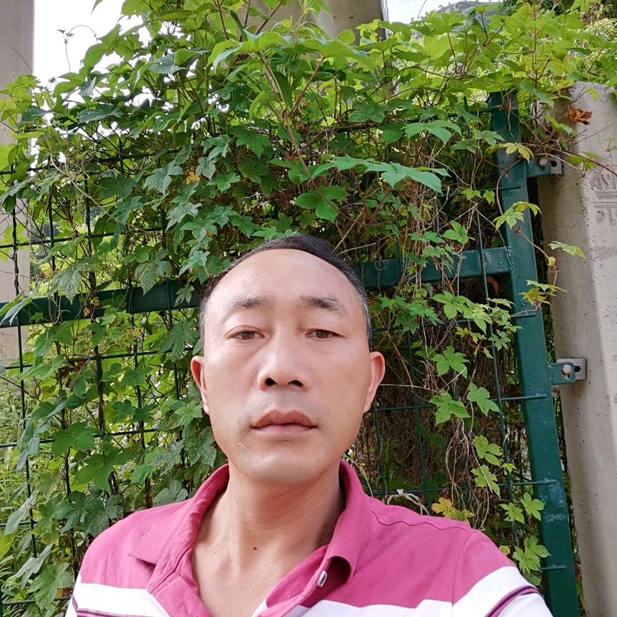 黄开华