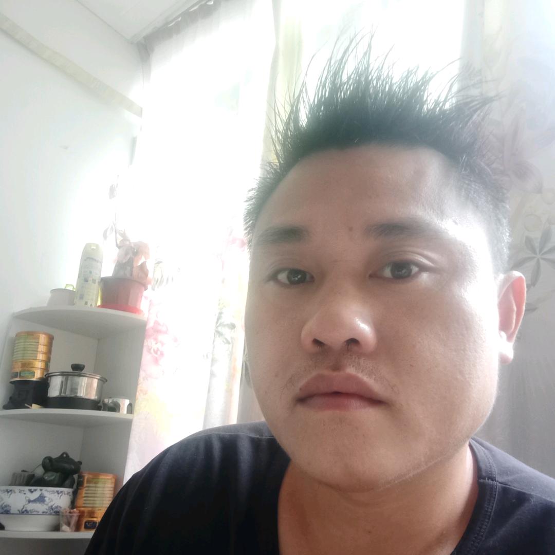 潘志