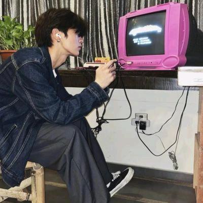 咸鱼少年