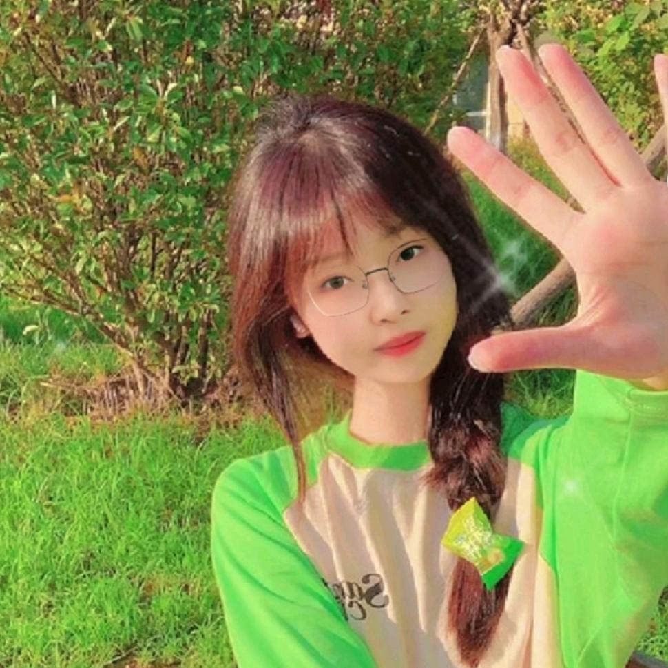 费家🍀三小姐