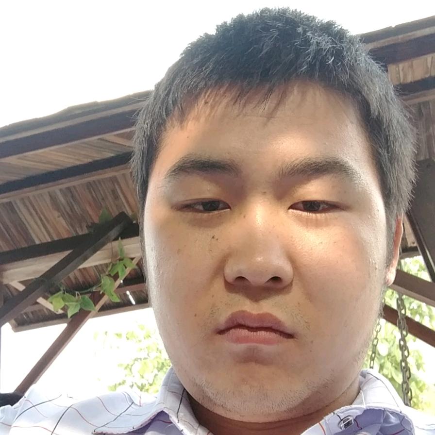 鄙人名姓马今年27.1551099362