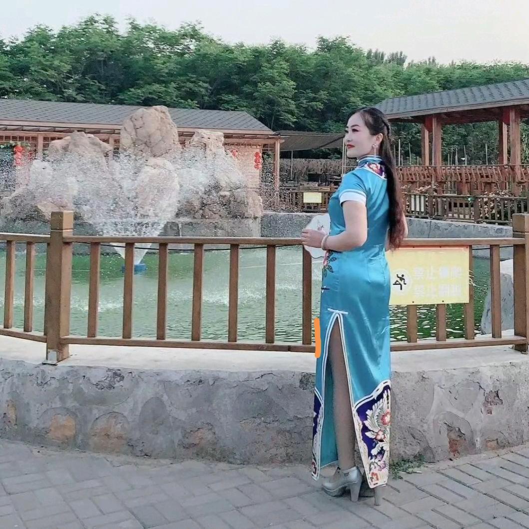 娜娜，梦幻