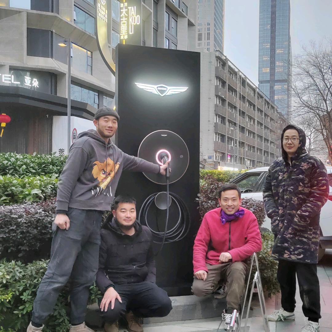 成都充电桩安装官师傅-聚合绿盾