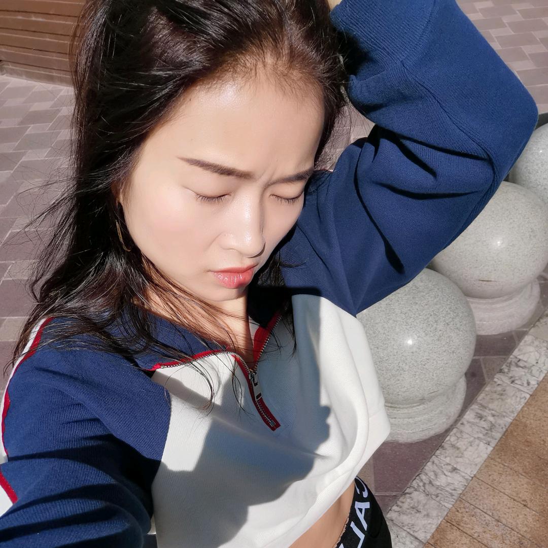 凌晨一点的猫🐱