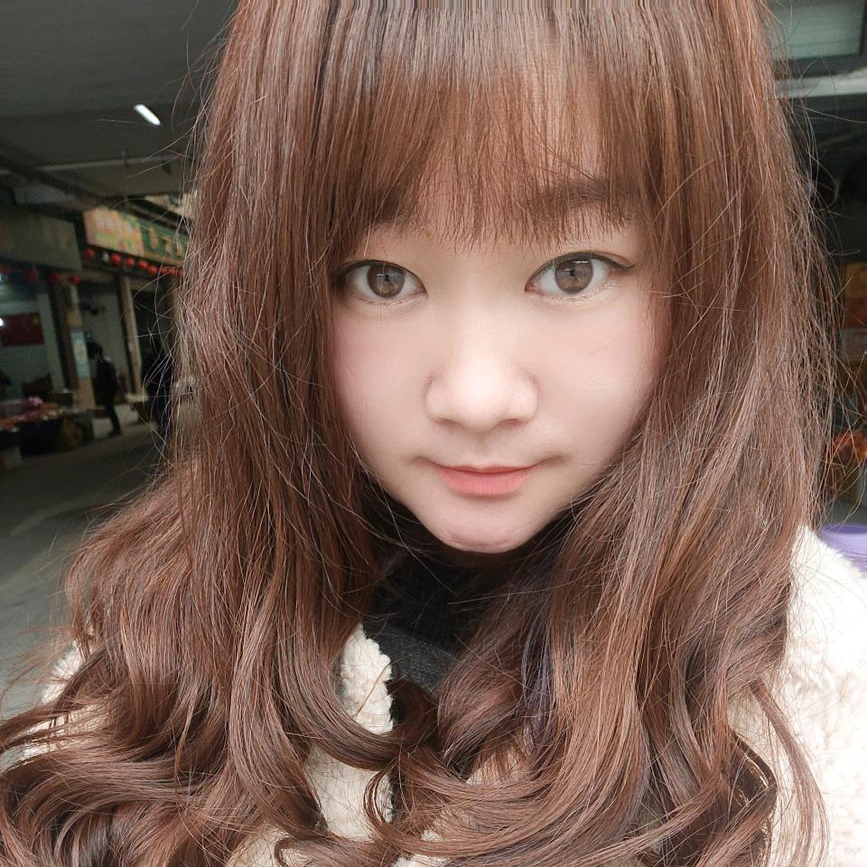 胡萝卜勾引小白兔