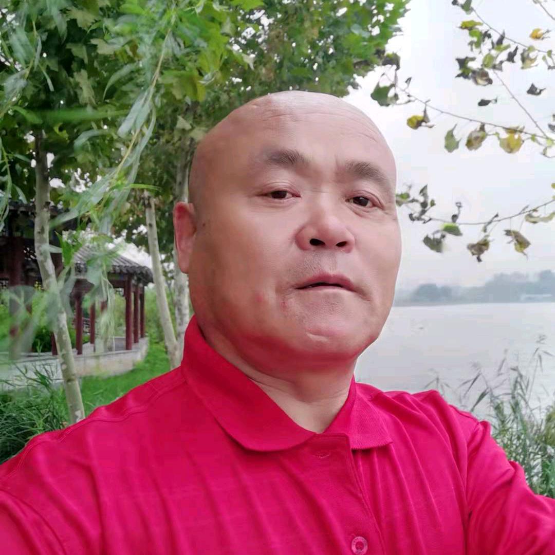 邱哥