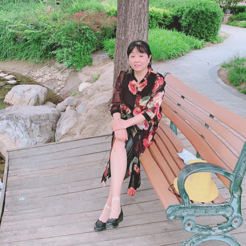 刘芳🌷️🌷️🌸️🌸️