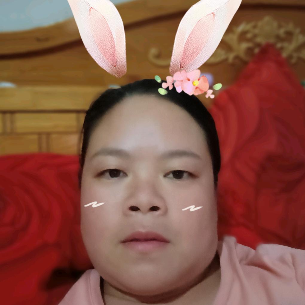 彩霞