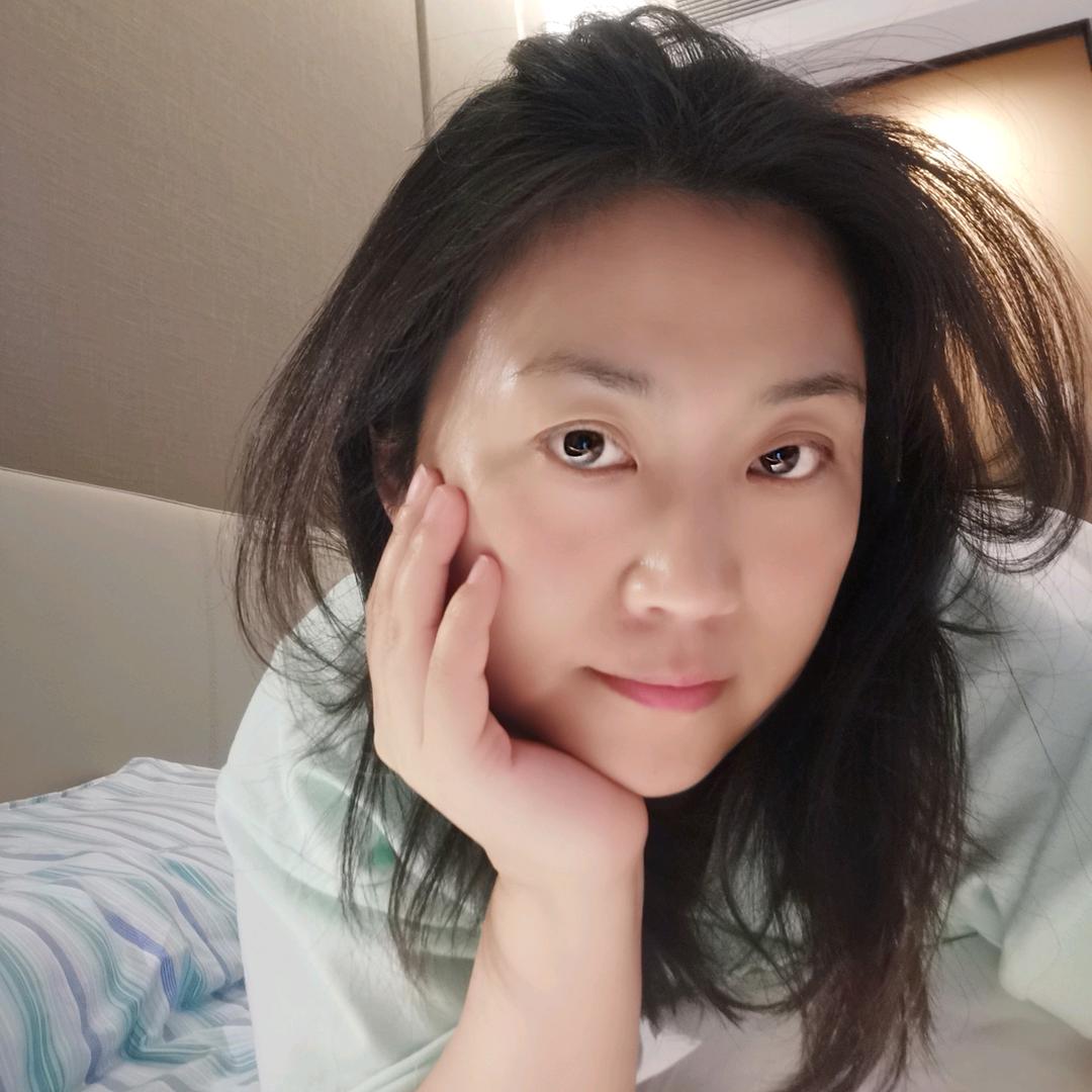 拥有三个情人的我