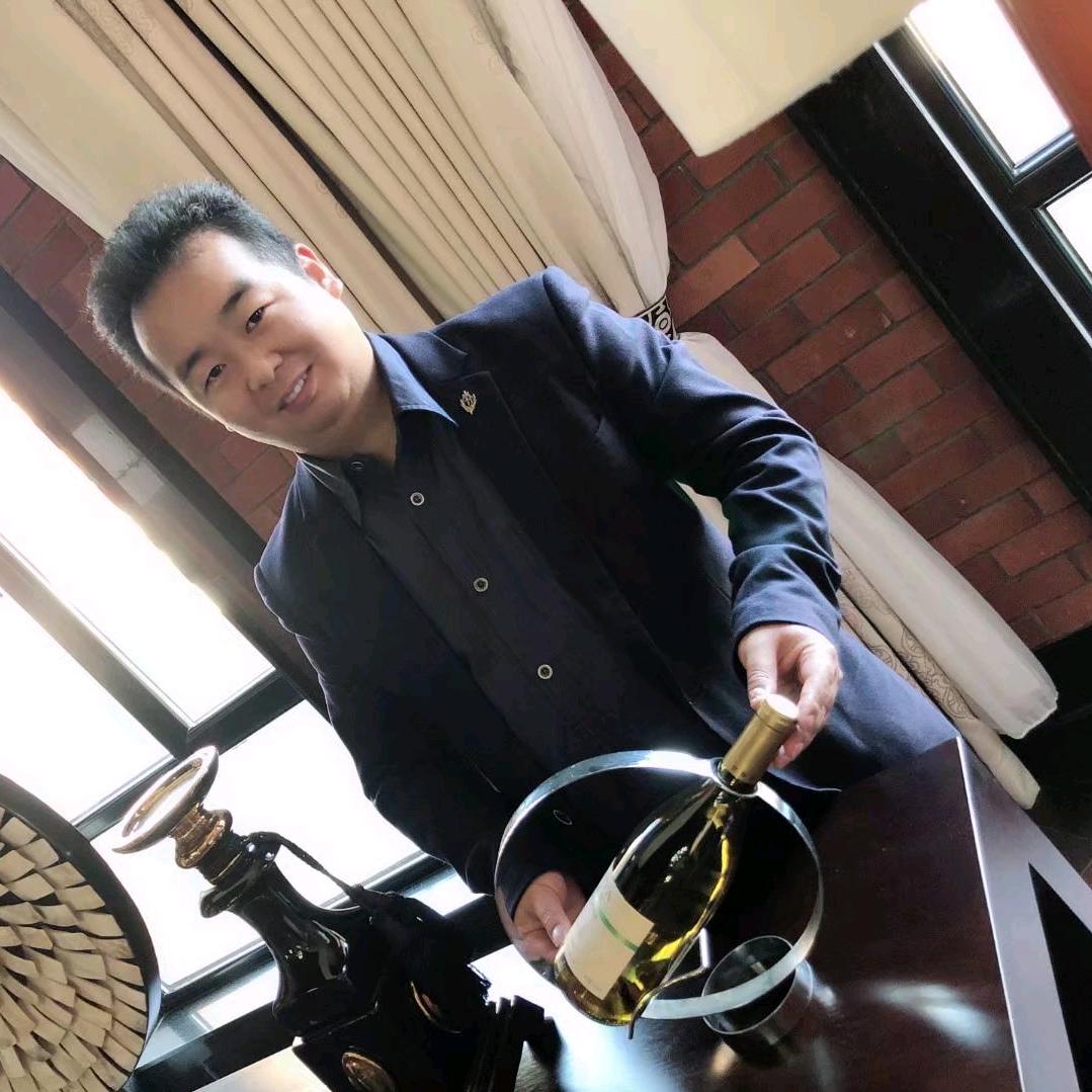洪利