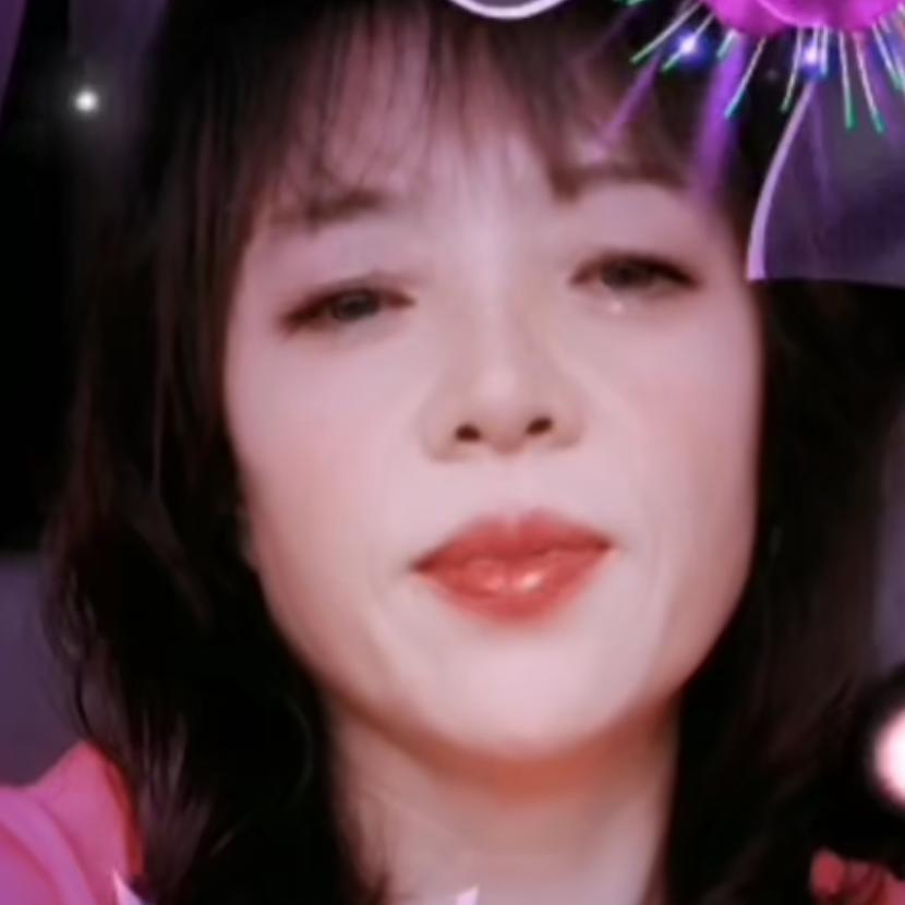 香花姐（晚上20：10直播）