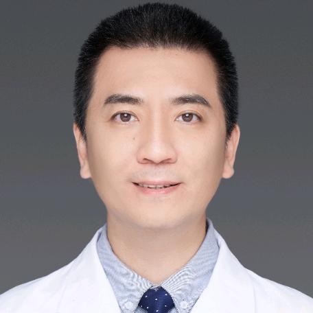 李昂