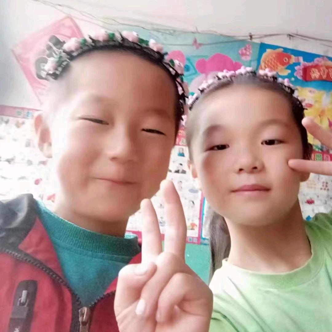 《陶陶》