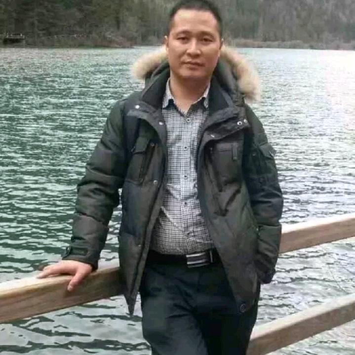 遂宁市龙哥说房房地产经纪有限责任公司