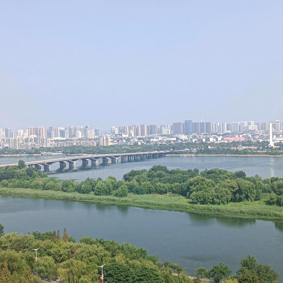 南阳房产袁哥-选好房，新房团购不收费