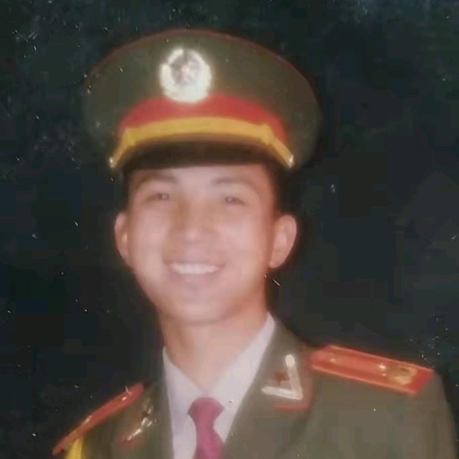 伯乐艺术刘小平