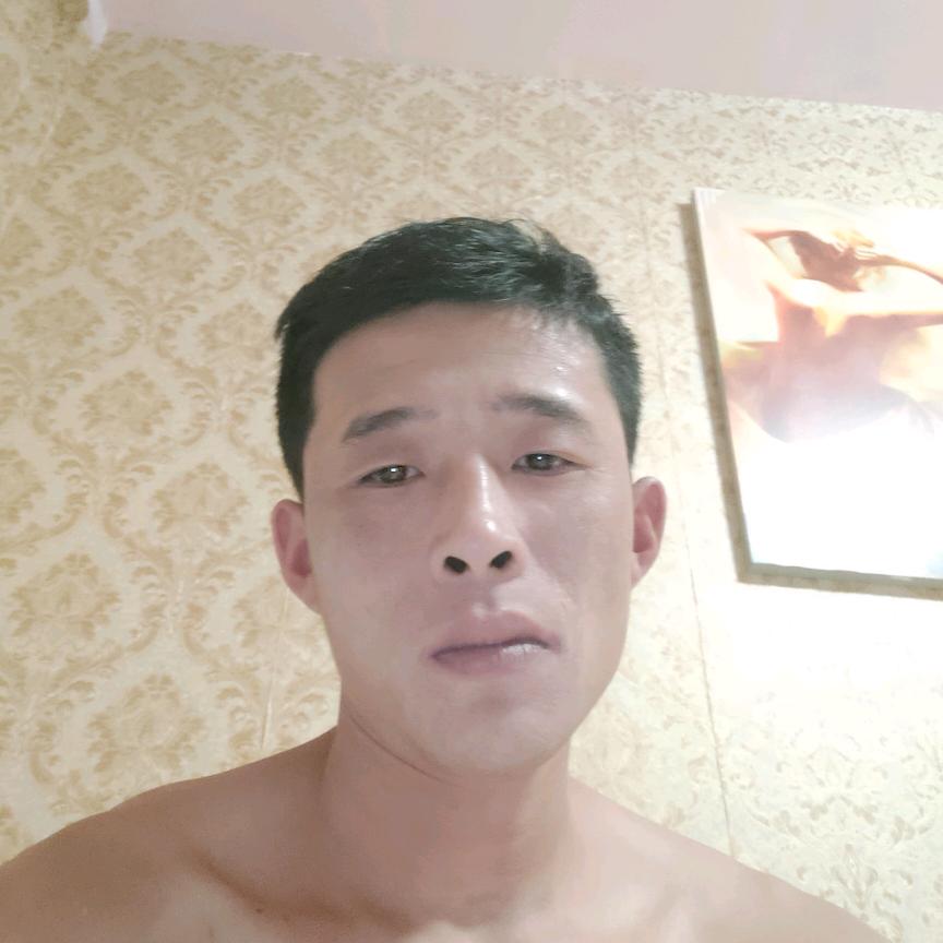@辉
