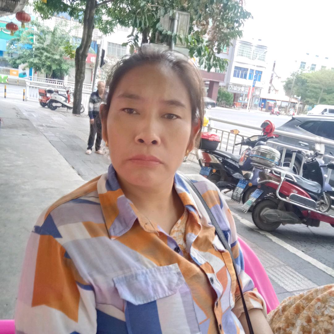 张小芬