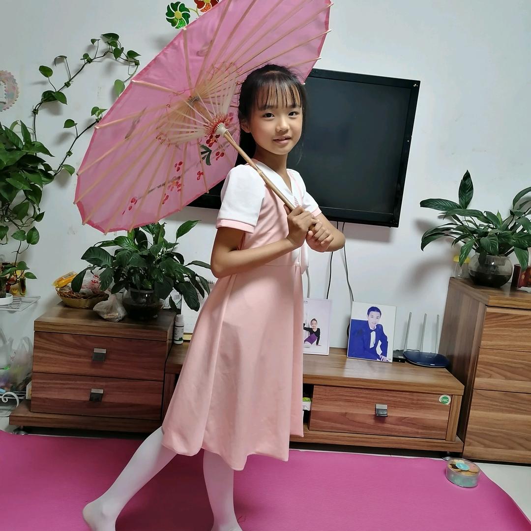 桐城李玉英〈橱窗有好物）