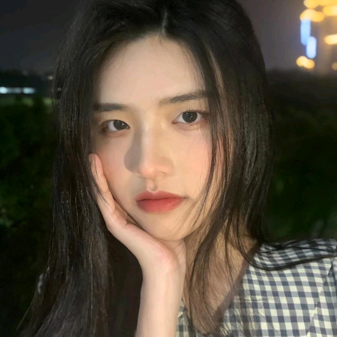我是佳佳呀