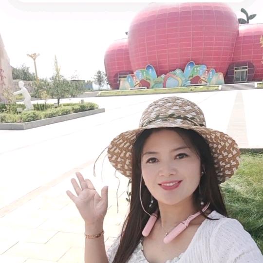 果然有媛《寺河山苹果》媛媛