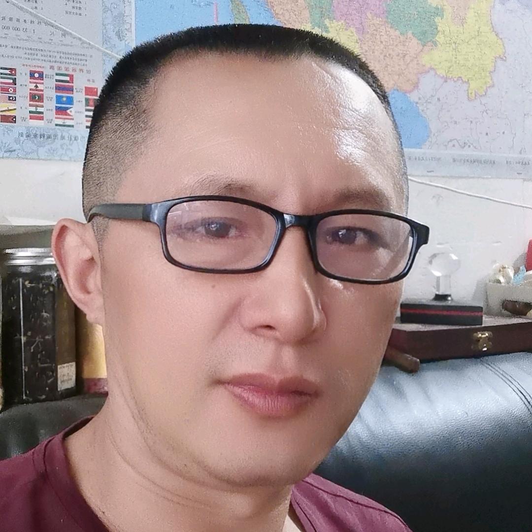 双胞胎兄弟（三哥）