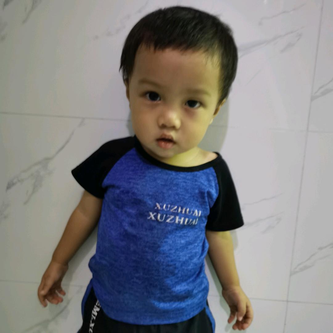 海葆临高5奶粉店店长