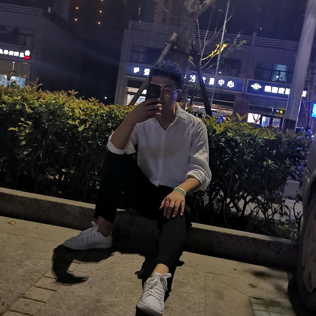 木木是谁^O^