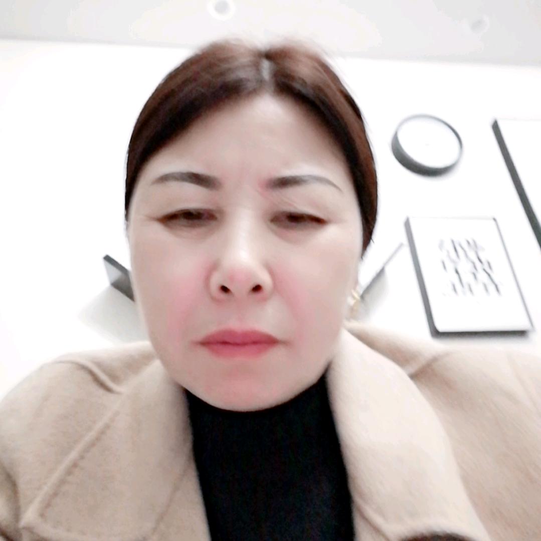 洪英