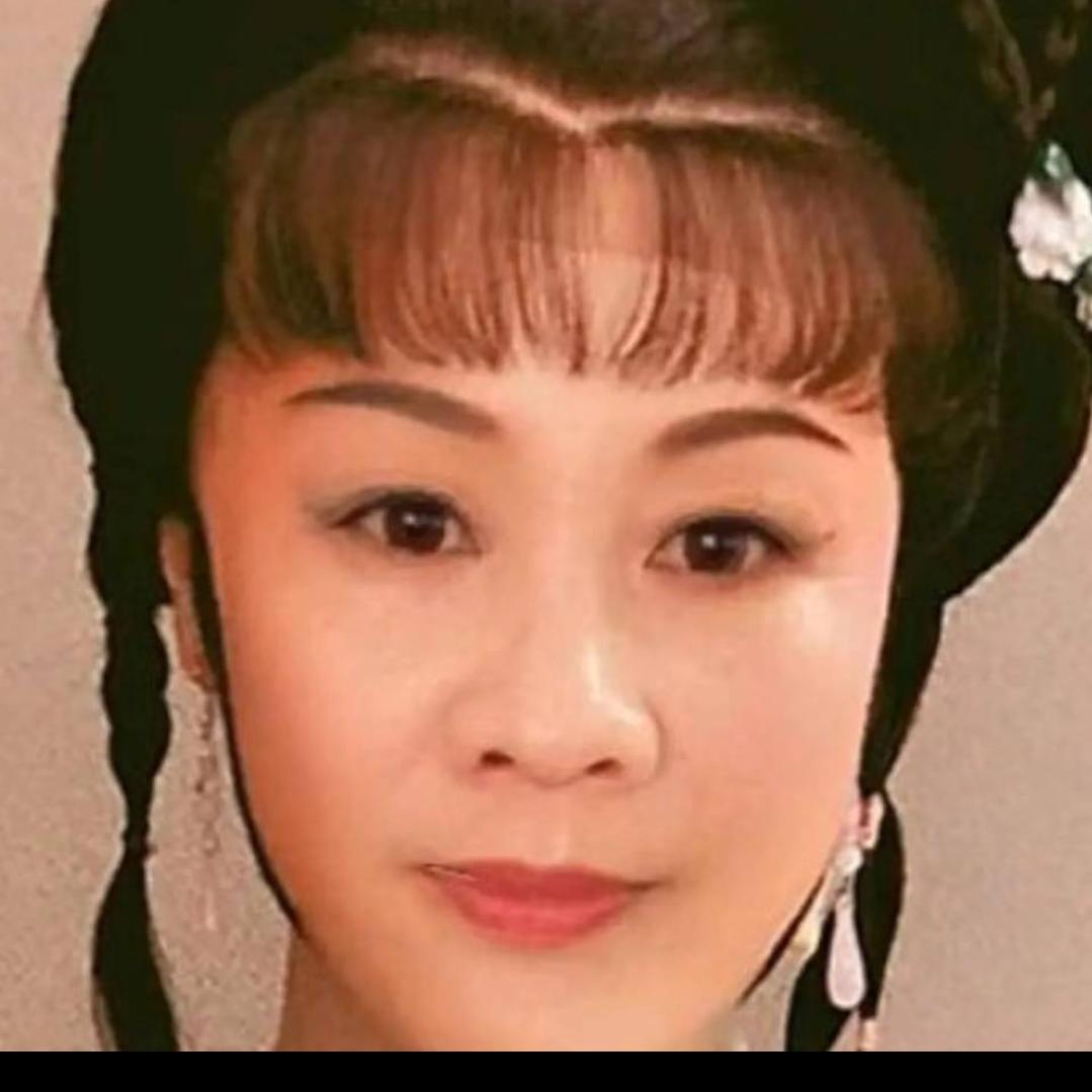 小英姐