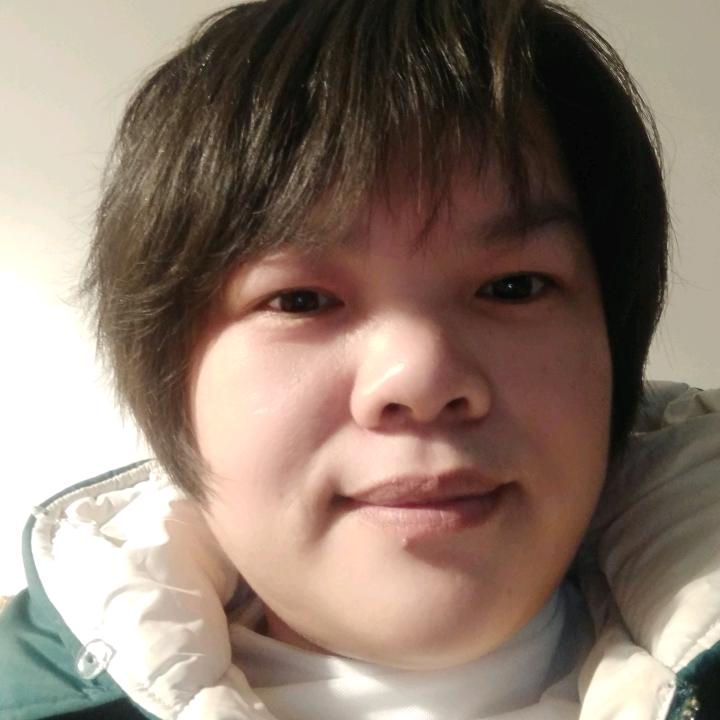 周伟女装