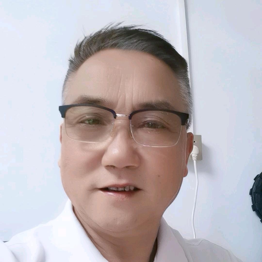 yan  工